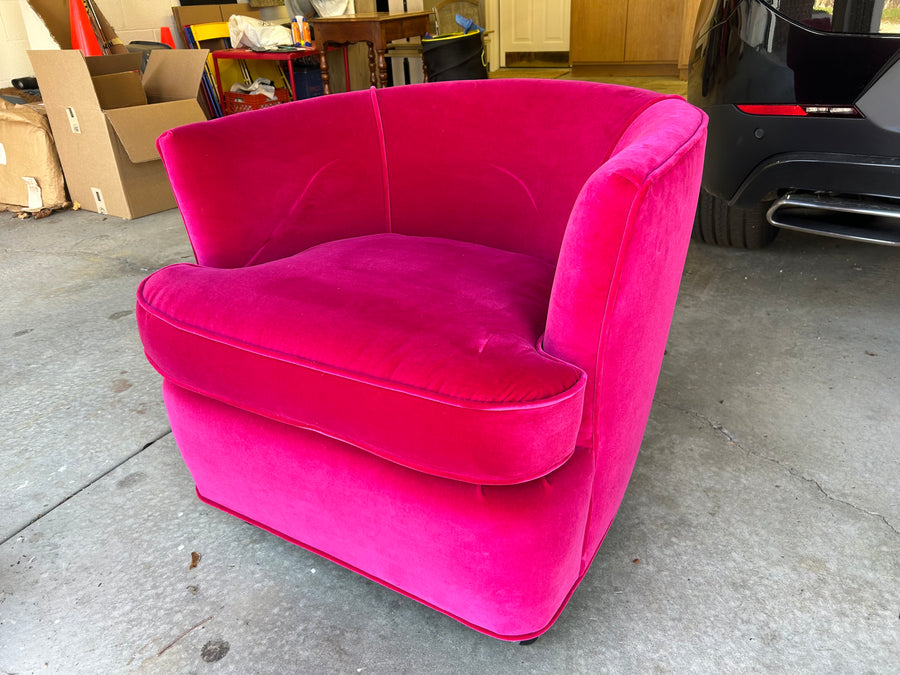 Barrel Chair on Casters