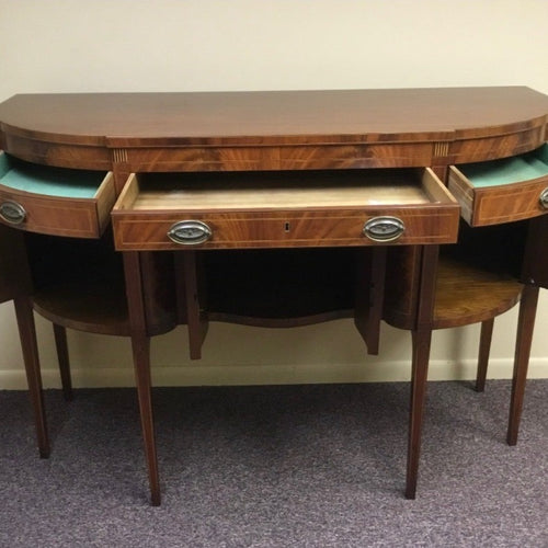 Kittinger CW-26 Colonial Williamsburg Sideboard