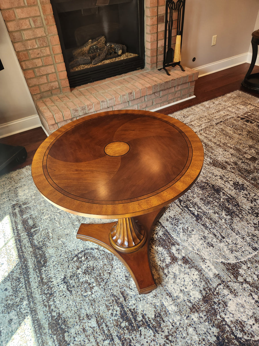 Ethan Allen Round Pedestal End Table