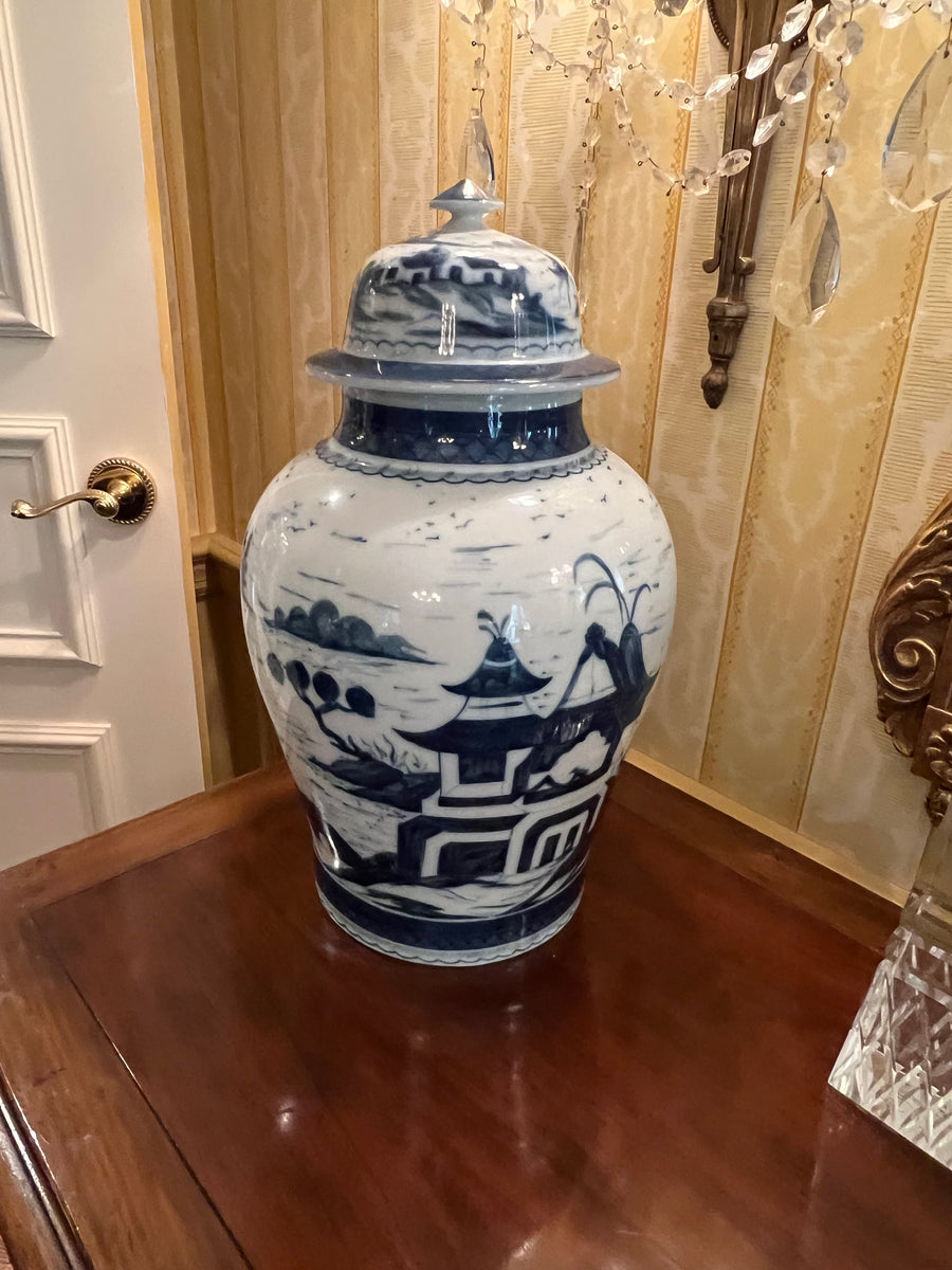 Mottahedeh Blue and White Vista Alegre Ginger Jars