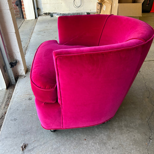 Barrel Chair on Casters