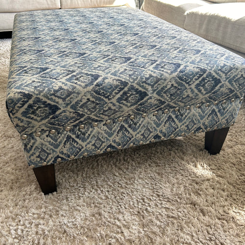 Bernhardt Ottoman (Geometric)