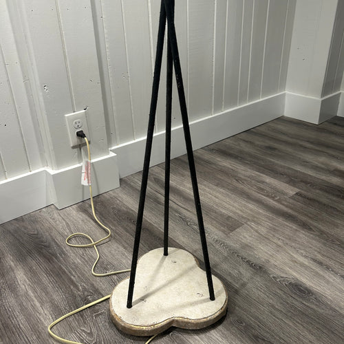 Floor Lamp with Scalloped Base