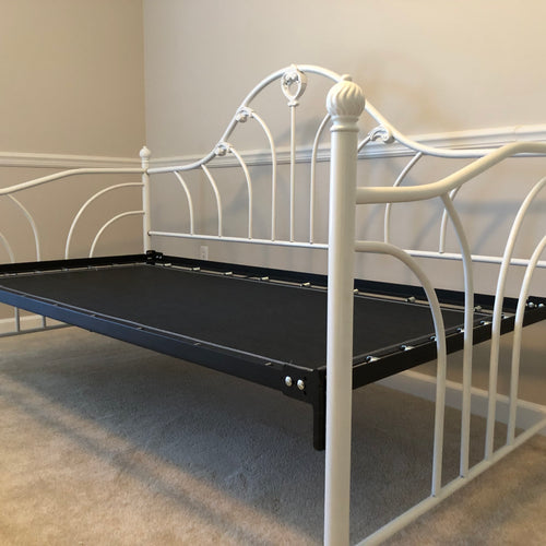 White Metal Daybed