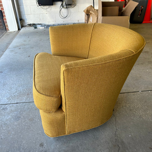 Barrel Chair on Casters