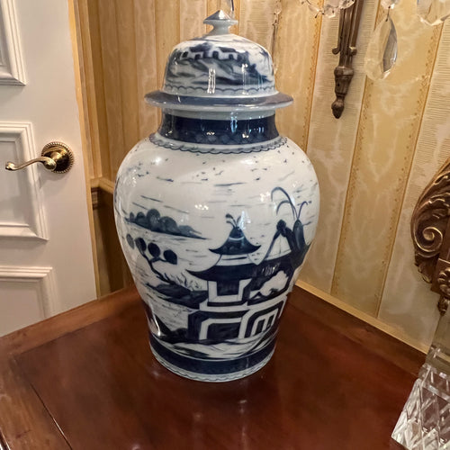 Mottahedeh Blue and White Vista Alegre Ginger Jars