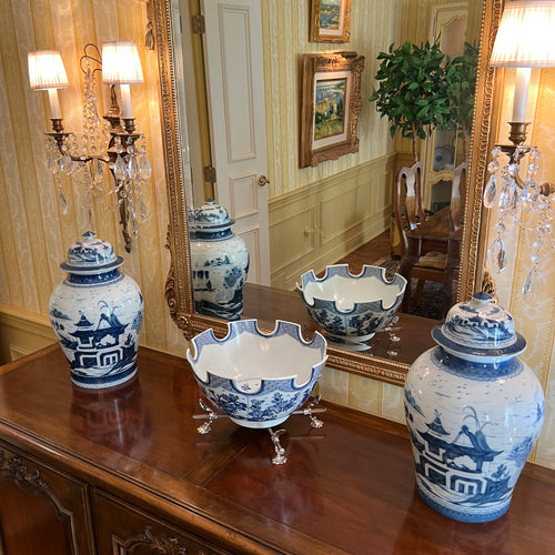 Mottahedeh Blue and White Vista Alegre Ginger Jars